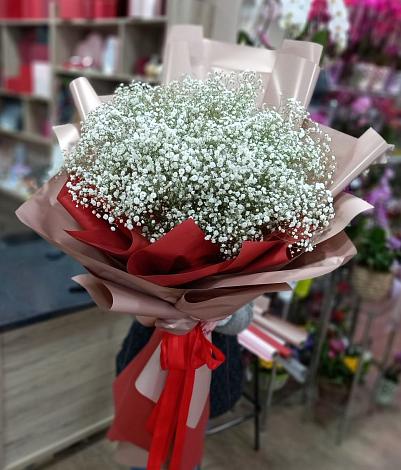 Букет цветов из: Гипсофила в Заветы Ильича