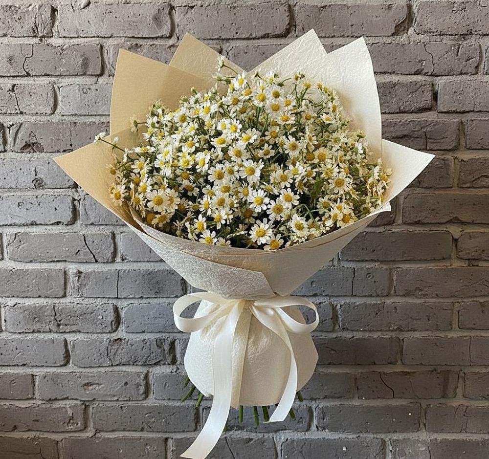Букет цветов из: Ромашки в Заветы Ильича