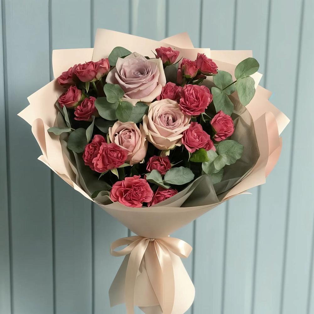 Букет цветов из: Гвоздики и Розы в Заветы Ильича