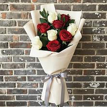 Букет цветов из:  Розы в Заветы Ильича