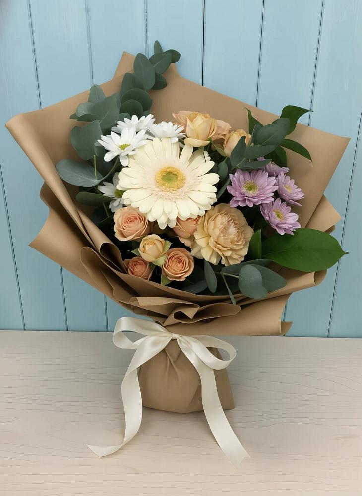 Букет цветов из: Герберы и Хризантемы в Заветы Ильича