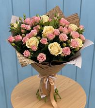 Букет цветов из:  Розы в Заветы Ильича