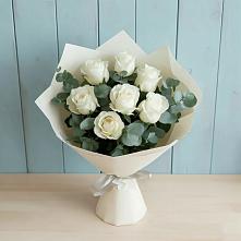 Букет Белые розы в Эвкалипте в Заветы Ильича