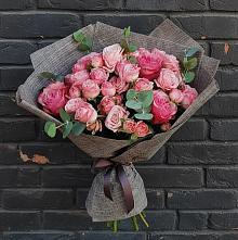 Букет цветов из:  Розы в Заветы Ильича